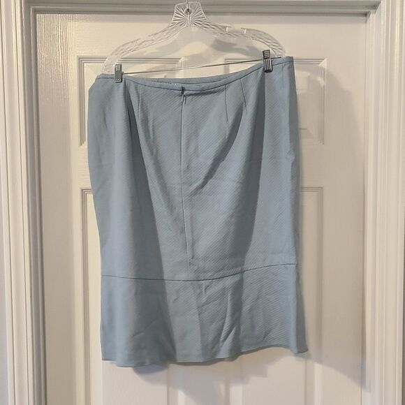 Doncaster NWT $225 Vintage Slate Blue Ruffle Hem Ribbed Pencil Skirt, Size 18 - Picture 4 of 11